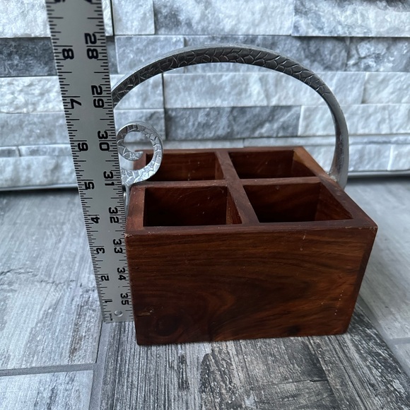 Wood with Metal  Handle Cutlery  Caddy for Silverware/Flatware  or Art Organizer - Picture 8 of 9